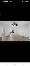 92 E 21st St, Unit Apartment 2 in Bayonne, NJ - Building Photo - Building Photo