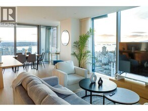 1568 Alberni St in Vancouver, BC - Building Photo - Building Photo