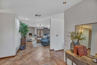 4222 N 62nd Pl in Scottsdale, AZ - Building Photo - Building Photo