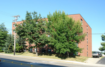 Mill Cove in South Portland, ME - Foto de edificio - Building Photo