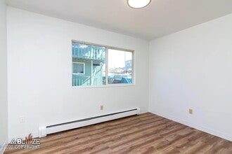 7541 Peck Ave in Anchorage, AK - Building Photo - Building Photo