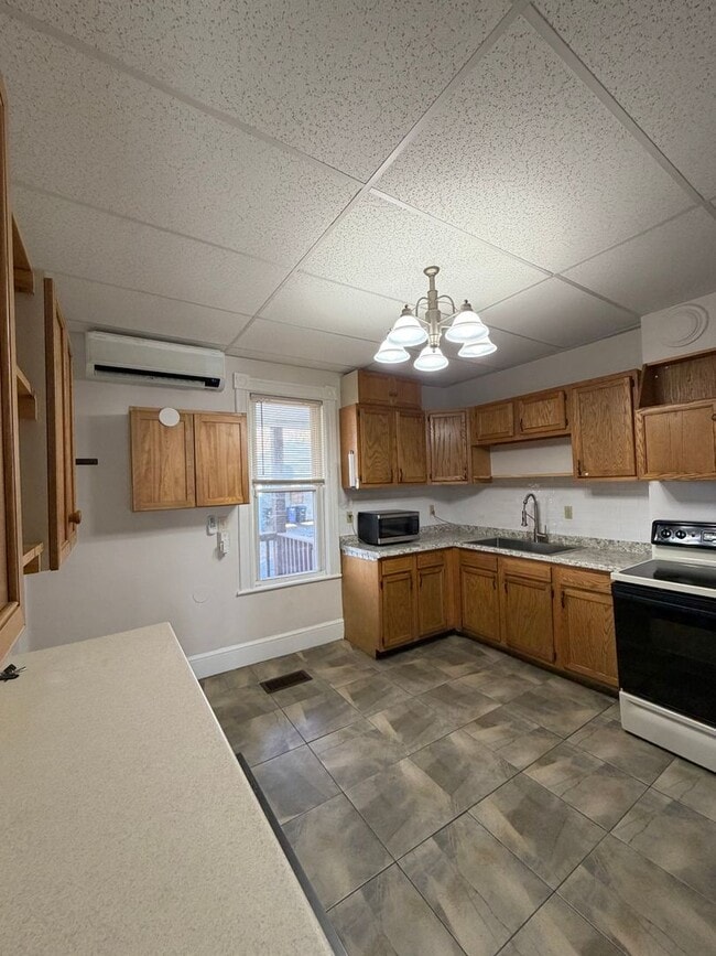 27-29 Dalton Ave in Pittsfield, MA - Building Photo - Building Photo