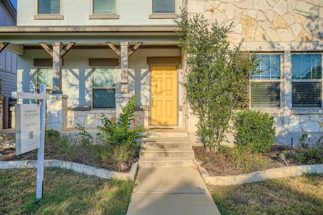 8800 Sikes Way in Austin, TX - Building Photo - Building Photo