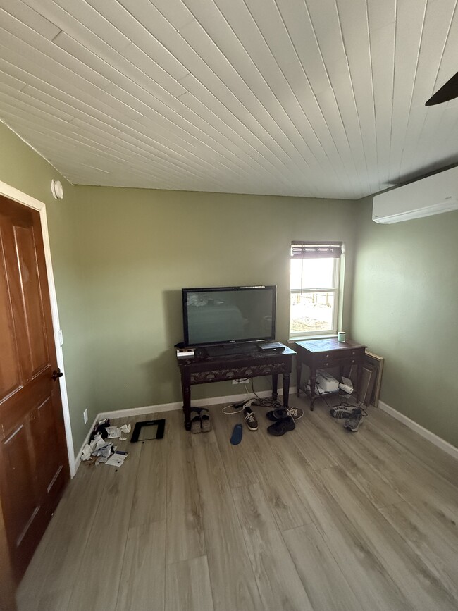 property at 6230 Pursia Rd