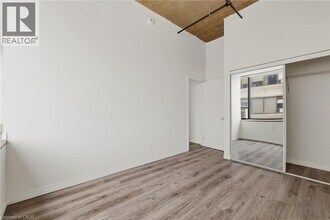 30 Duke St W in Kitchener, ON - Building Photo - Building Photo