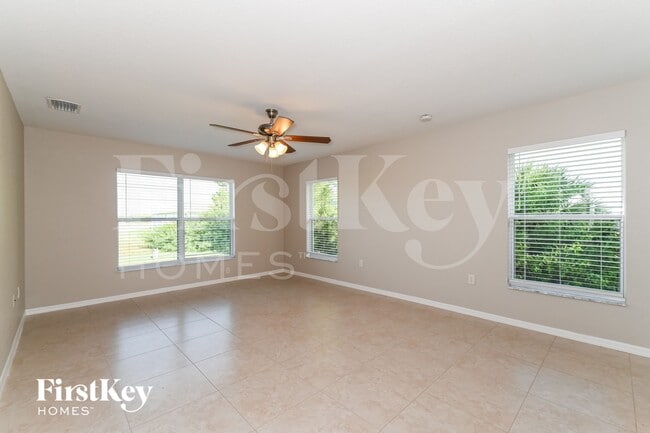 1920 NW 24th Ave in Cape Coral, FL - Building Photo - Building Photo