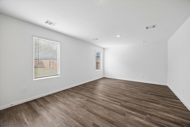 14333 Tawny St in Splendora, TX - Building Photo - Building Photo