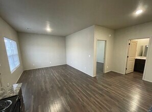 3105 S Waterview Ln, Unit 3105-16 in Joplin, MO - Building Photo - Building Photo