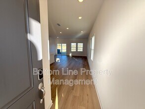 8024 Hidden Spgs Trl in Charlotte, NC - Building Photo - Building Photo