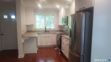 6 Timberline Dr in Farmington, CT - Building Photo - Building Photo