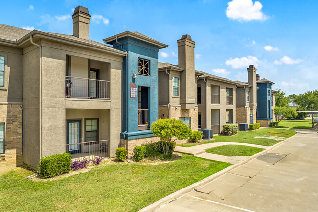 Stoneleigh on Cartwright in Balch Springs, TX - Building Photo - Building Photo