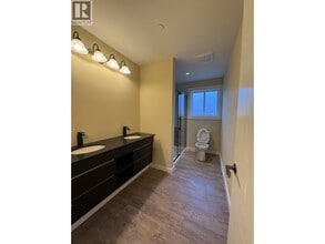 11442-11240 240 St in Maple Ridge, BC - Building Photo - Building Photo