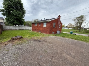 913 Fox St in Findlay, OH - Building Photo - Building Photo