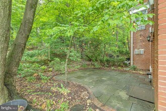 1618 Fitzgerald Ln-Unit -914-16 in Alexandria, VA - Building Photo - Building Photo