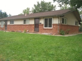 700-702-702 S Lashley Ln in Boulder, CO - Building Photo