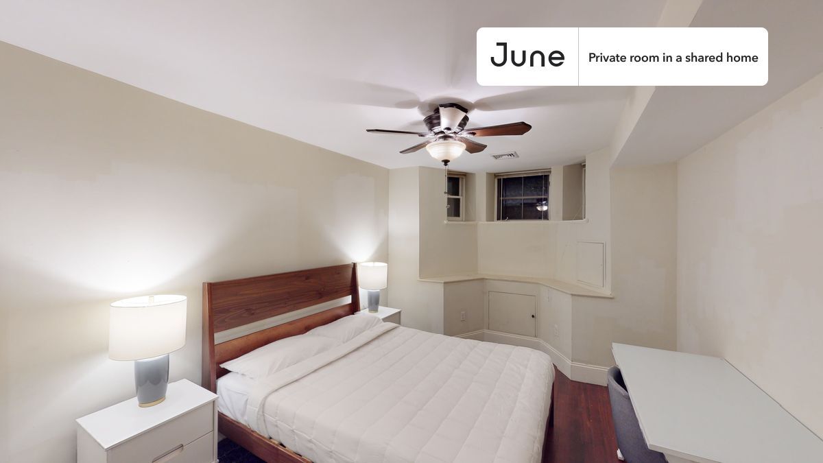 Private bedroom in 5 bed/2 bath Home in Boston, MA - Building Photo