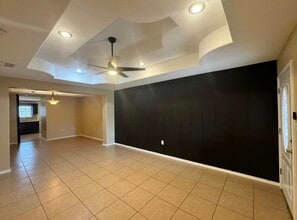 1110 W Gardenia Ave, Unit Gardenia in McAllen, TX - Building Photo - Building Photo