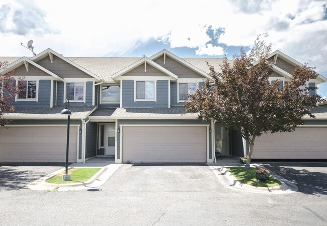 property at 4056 Broadwater Ct