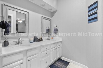 1106 Quail Valley Ln in Arlington, TX - Building Photo - Building Photo