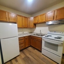 54 Morris N St, Unit 2 in Waynesburg, PA - Building Photo - Building Photo