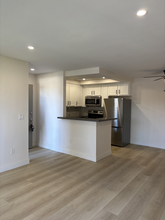 432 Edgehill Ln, Unit 119 in Oceanside, CA - Building Photo - Building Photo