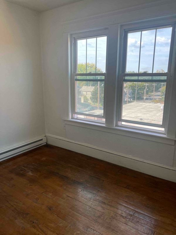 11 Conway St, Unit 11 in Greenfield, MA - Building Photo - Building Photo