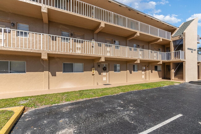 property at 204 Seminole Ave W