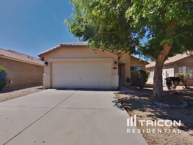 property at 991 E Monteleone St