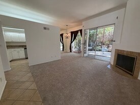 783 Grayling Bay in Costa Mesa, CA - Building Photo