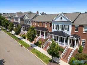 38 Pine St in Huntsville, AL - Building Photo - Building Photo