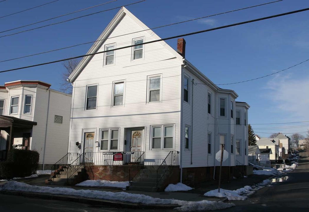 197 Park Ave in Revere, MA - Building Photo