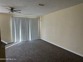 3727 Creswick Cir in Orange Park, FL - Building Photo - Building Photo