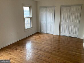 14193 Royal Oak Ln in Centreville, VA - Building Photo - Building Photo