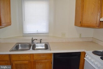 955 Orchard Dr in Chambersburg, PA - Building Photo - Building Photo