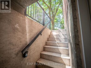 4591 Credit Pointe Dr in Mississauga, ON - Building Photo - Building Photo