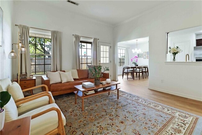 property at 3000 SW Wentworth Ave