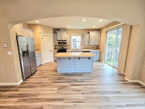 18421 Brookside Rd in Oregon City, OR - Building Photo - Building Photo