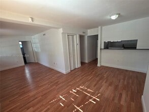 29 Santillane Ave in Coral Gables, FL - Building Photo - Building Photo