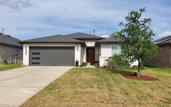 3839 Sparkman Ln in Katy, TX - Building Photo - Building Photo
