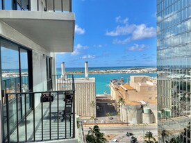 225 Queen St in Honolulu, HI - Building Photo