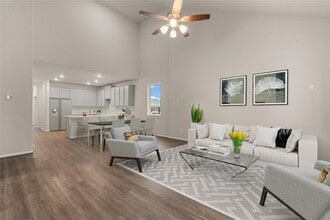 2455 Solaris Bnd Dr in Katy, TX - Building Photo - Building Photo