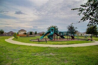 12912 Tinker St in Manor, TX - Building Photo - Building Photo