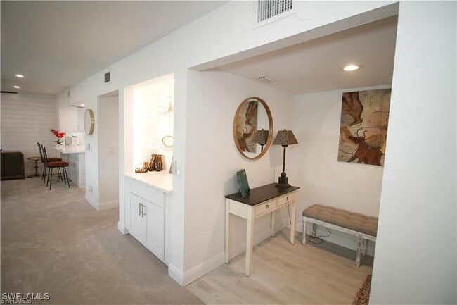 property at 97 Georgetown Blvd