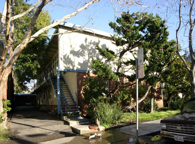 1933 Delaware St in Berkeley, CA - Building Photo - Building Photo