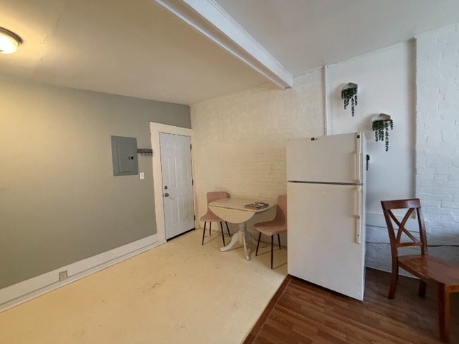 231 Main St in Brandenburg, KY - Building Photo - Building Photo