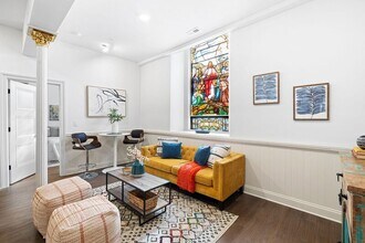 401 Martin St in Philadelphia, PA - Foto de edificio - Building Photo