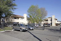 Ethan Way Townhouses in Sacramento, CA - Building Photo - Building Photo