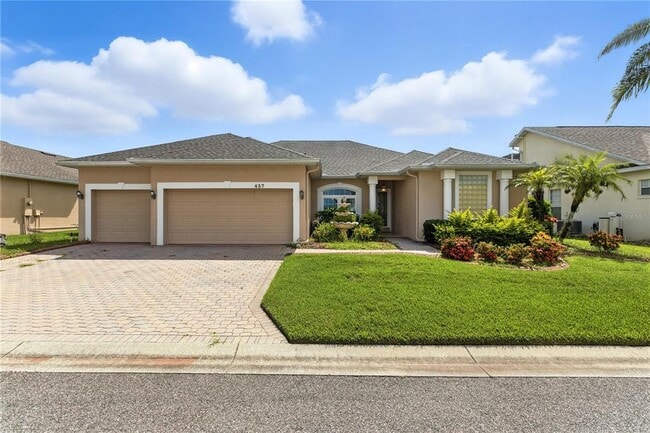 property at 457 Golf Vista Cir