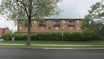 Green Manor Apartments