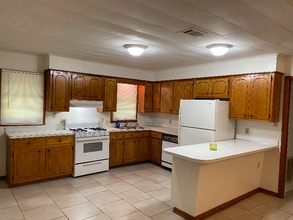 878 Leeville Rd in Petal, MS - Building Photo - Building Photo